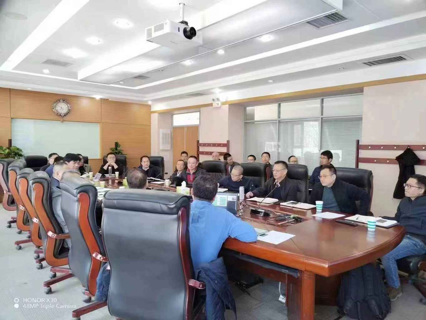 貝肯能源赴亞美能源開(kāi)展技術(shù)交流(圖1)